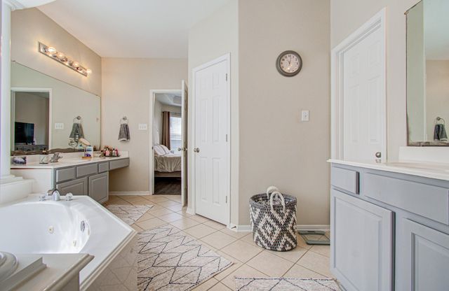 26427 Sagewood Forest Drive, Katy, TX 77494