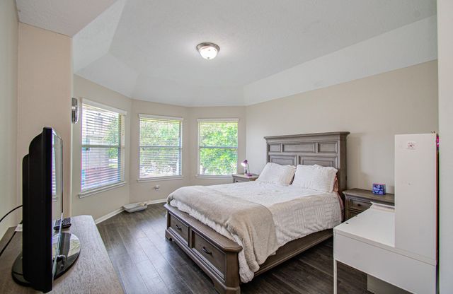 26427 Sagewood Forest Drive, Katy, TX 77494