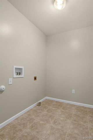 6845 Manchester Drive, Maryville, IL 62062