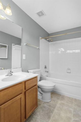 6845 Manchester Drive, Maryville, IL 62062