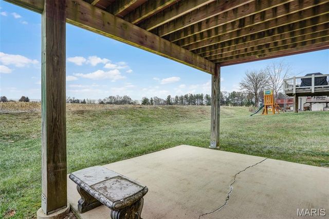 6845 Manchester Drive, Maryville, IL 62062