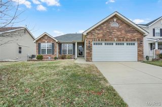 6845 Manchester Drive, Maryville, IL 62062