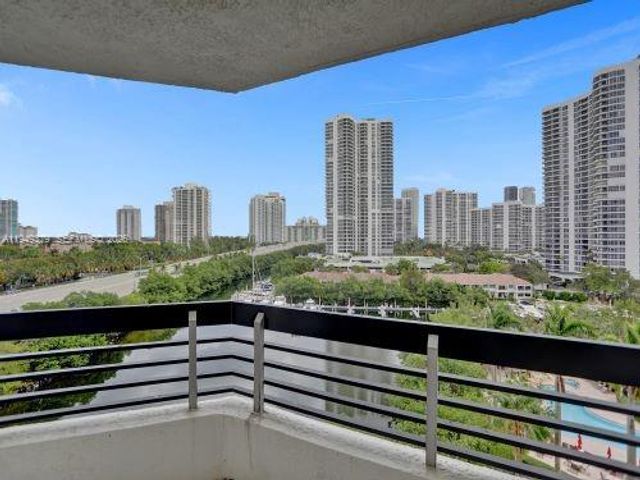 3400 NE 192 STREET 609, Aventura, FL 33180