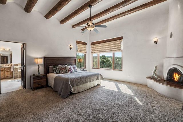 61 Paseo del Antilope, Santa Fe, NM 87506