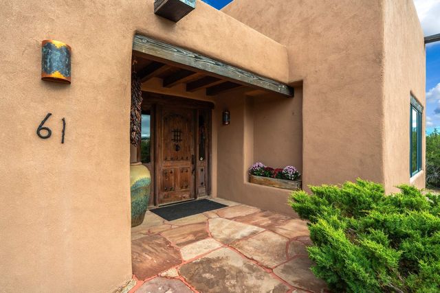 61 Paseo del Antilope, Santa Fe, NM 87506