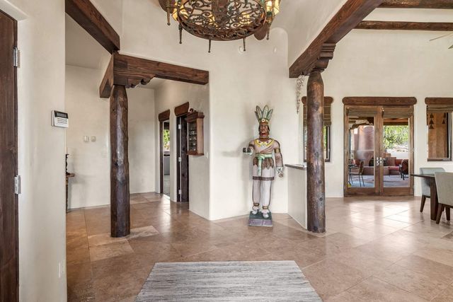 61 Paseo del Antilope, Santa Fe, NM 87506