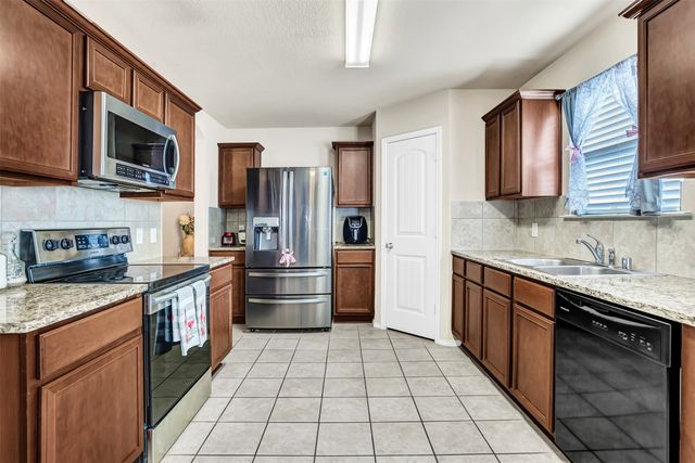 1201 Jasper Crossing, Princeton, TX 75407