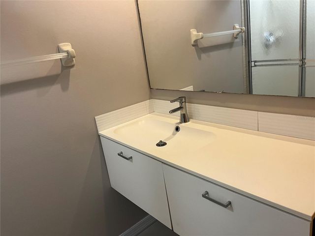 5361 ELM COURT 330, Orlando, FL 32811