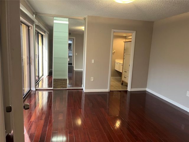 5361 ELM COURT 330, Orlando, FL 32811