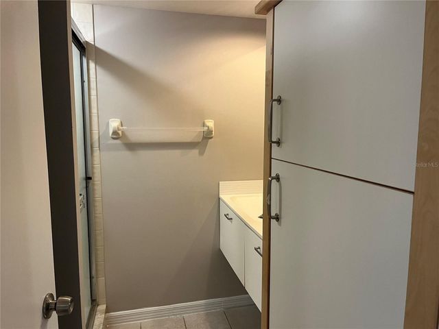 5361 ELM COURT 330, Orlando, FL 32811