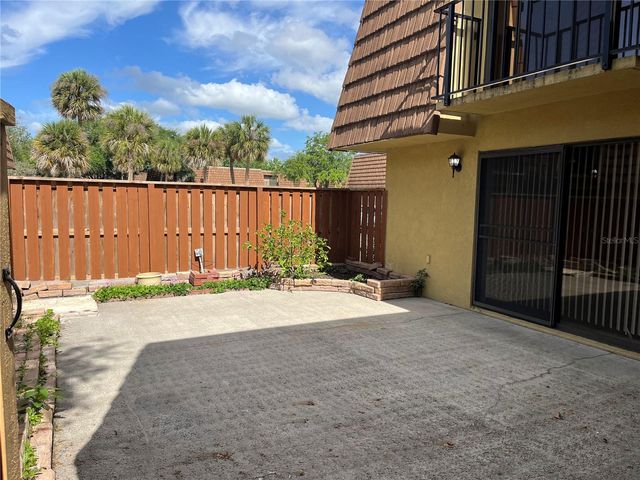 5361 ELM COURT 330, Orlando, FL 32811