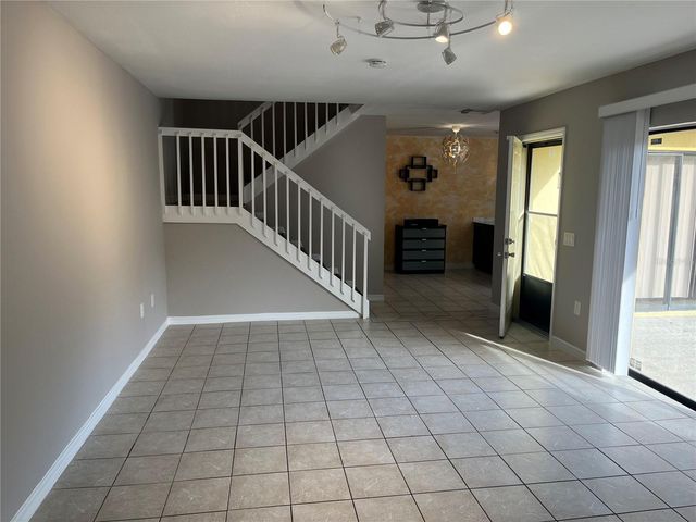 5361 ELM COURT 330, Orlando, FL 32811