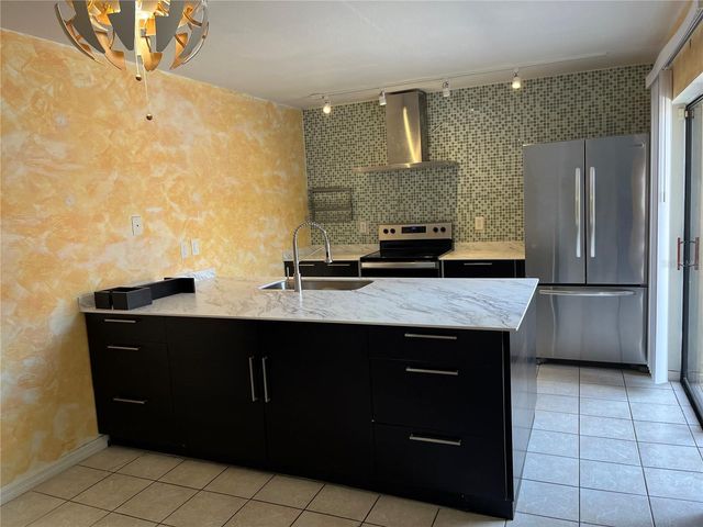 5361 ELM COURT 330, Orlando, FL 32811