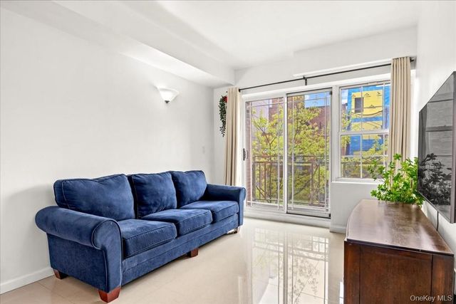 3519 Leavitt Street 4B, Flushing, NY 11354