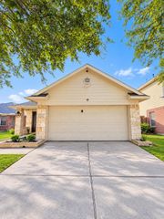 19411 Kingston Green Lane, Houston, TX 77073
