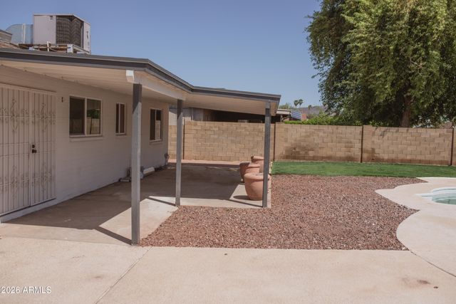 3739 W COLUMBINE Drive, Phoenix, AZ 85029