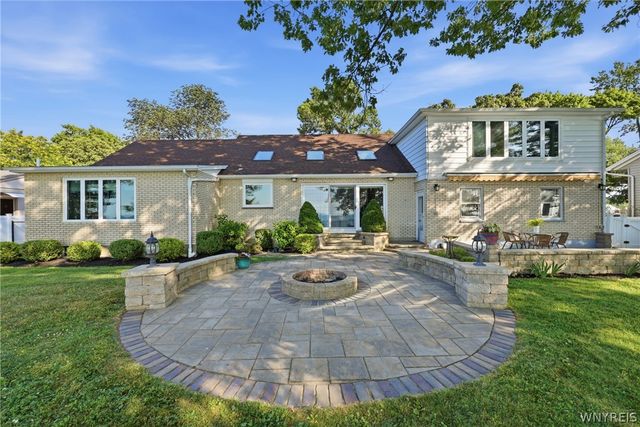 4548 Lake Shore Road, Hamburg, NY 14075