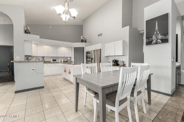 12715 E LUPINE Avenue, Scottsdale, AZ 85259