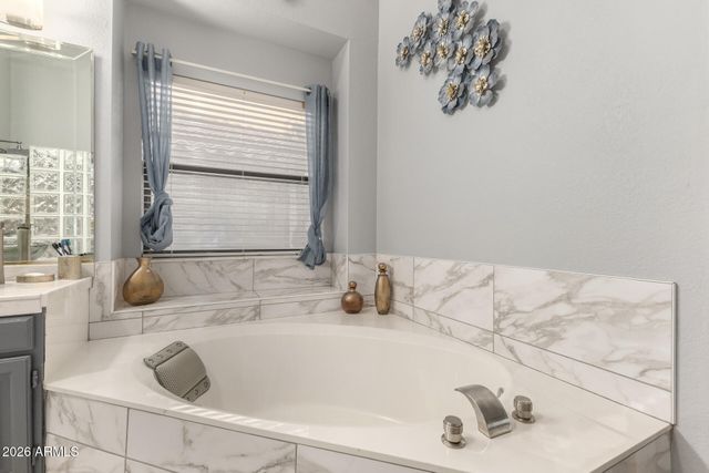 12715 E LUPINE Avenue, Scottsdale, AZ 85259