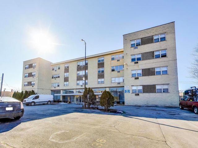 7250 N Western Avenue 511, Chicago, IL 60645