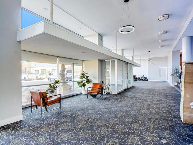 7250 N Western Avenue 511, Chicago, IL 60645