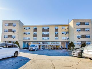 7250 N Western Avenue 511, Chicago, IL 60645