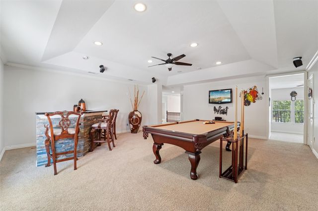 10714 Crestwater Circle, Magnolia, TX 77354