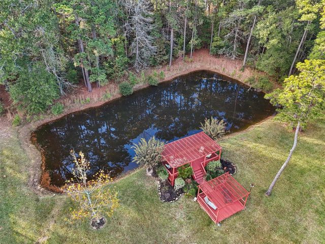 10714 Crestwater Circle, Magnolia, TX 77354