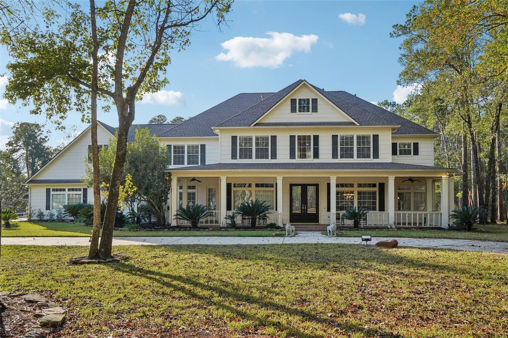 10714 Crestwater Circle, Magnolia, TX 77354