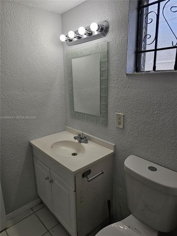 1719 Wiley St 2, Hollywood, FL 33020