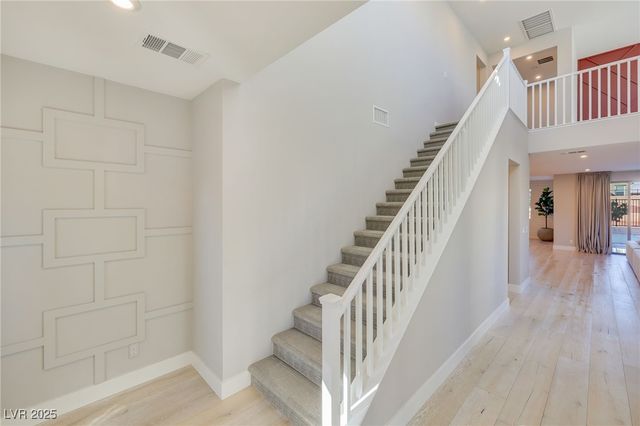 10280 Midnight Meteor Avenue, Las Vegas, NV 89166