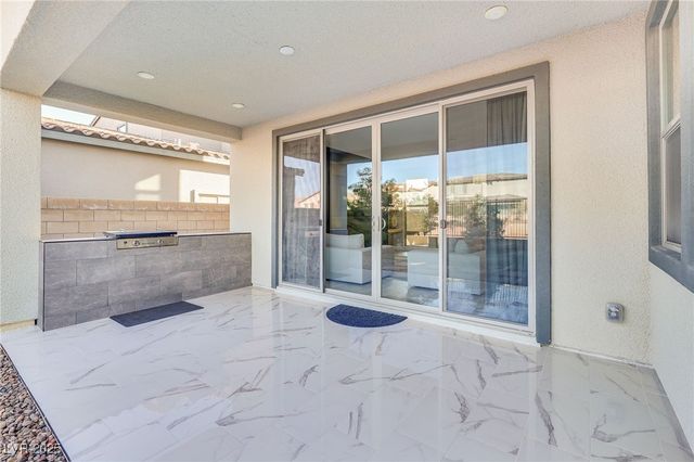 10280 Midnight Meteor Avenue, Las Vegas, NV 89166