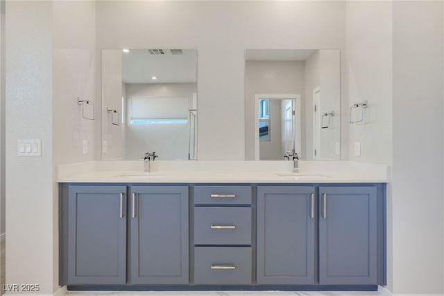 10280 Midnight Meteor Avenue, Las Vegas, NV 89166