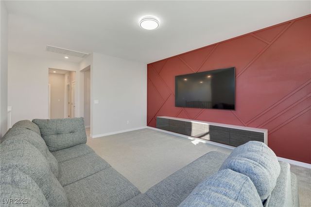 10280 Midnight Meteor Avenue, Las Vegas, NV 89166