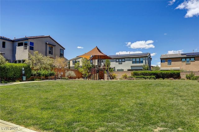 10280 Midnight Meteor Avenue, Las Vegas, NV 89166