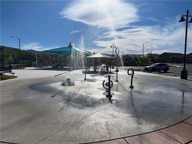 10280 Midnight Meteor Avenue, Las Vegas, NV 89166