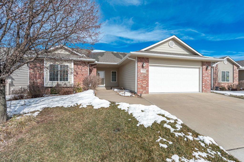 13222 W Hunters View St, Wichita, KS 67235