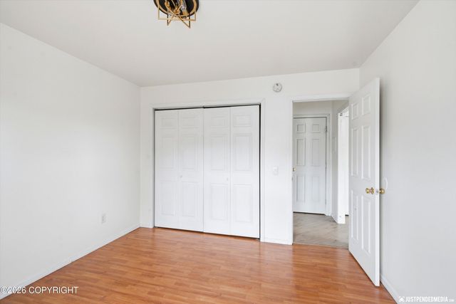 8421 E 3rd Avenue, Anchorage, AK 99504
