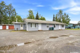 8421 E 3rd Avenue, Anchorage, AK 99504