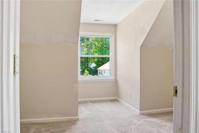311 Wood Duck CT, Suffolk, VA 23434