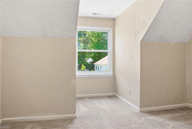311 Wood Duck CT, Suffolk, VA 23434
