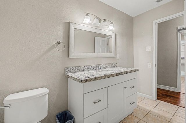 9318 Linda Vista Road, Houston, TX 77078