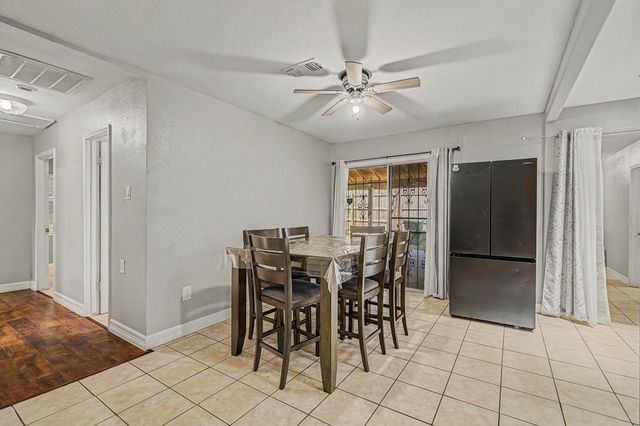 9318 Linda Vista Road, Houston, TX 77078