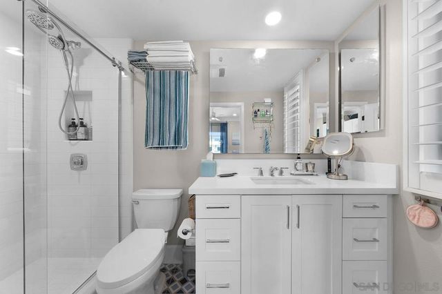 810 Santa Barbara Place, San Diego, CA 92109