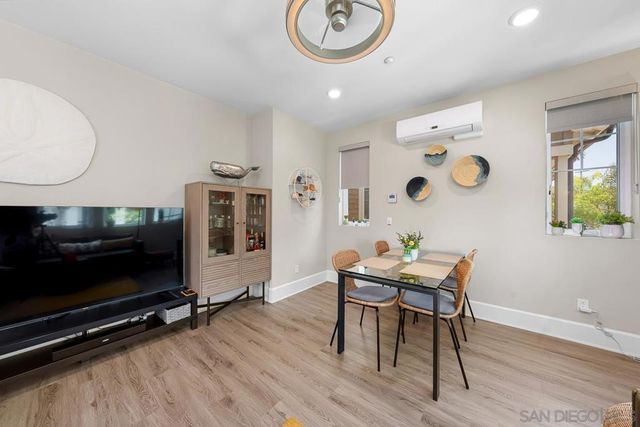 810 Santa Barbara Place, San Diego, CA 92109