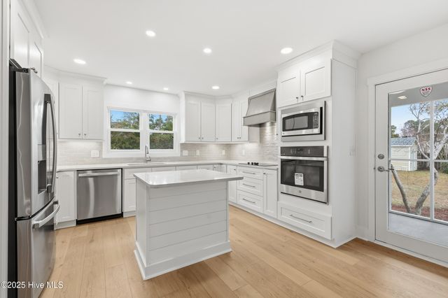 630 Trace Drive, Wilmington, NC 28411