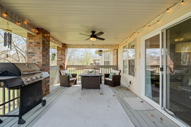 2712 N 25th Street, Ozark, MO 65721