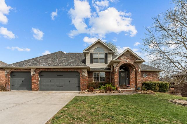 2712 N 25th Street, Ozark, MO 65721