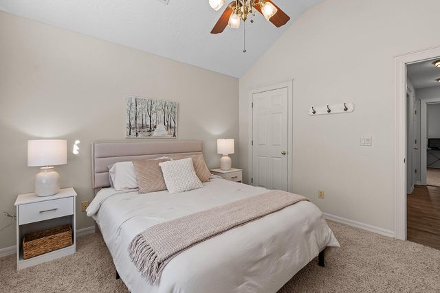 2712 N 25th Street, Ozark, MO 65721