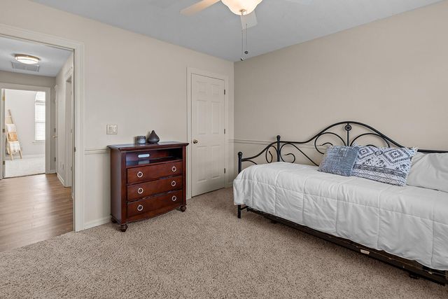 2712 N 25th Street, Ozark, MO 65721